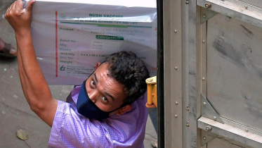 India vaccine.jpg