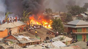 Fire-Rohingya-web.jpg