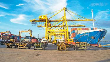 chittagong-port.jpg