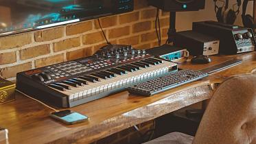 home-studio.jpg