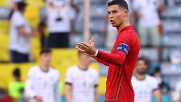 Ronaldo (3).jpg