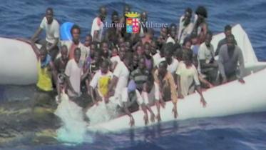 _84835616_boat1.jpg