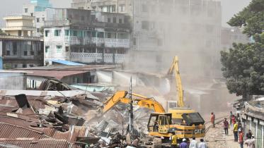 ailway demolishes nganj.jpg