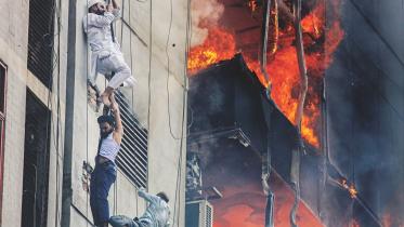 The blaze at 22-storey FR Tower raged for 6 hours; death toll feared  to rise; at least 6 fell to their death; around 100 injured