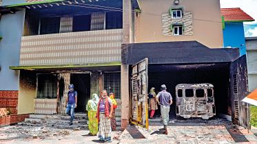 burn house khulna