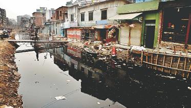 canal water.jpg