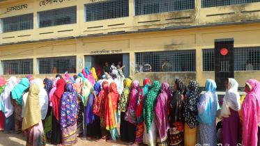 Chapainawabganj-Voting.jpg