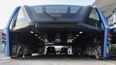 Chinese-bus.jpg