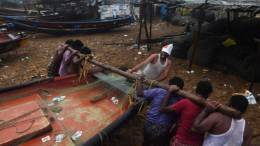 cyclone fani india.jpg