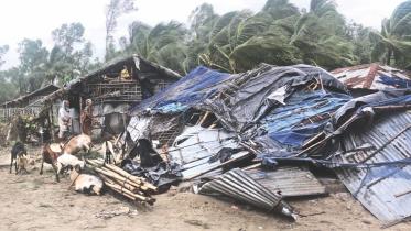 cyclone mora hits 1.jpg