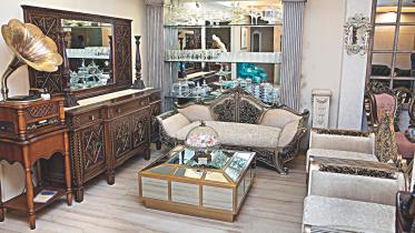 Decorate1.jpg