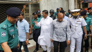 DMP-prabir-wb.jpg