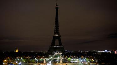 Effle-Tower-wb.jpg
