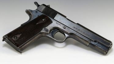 FBI-gun.jpg