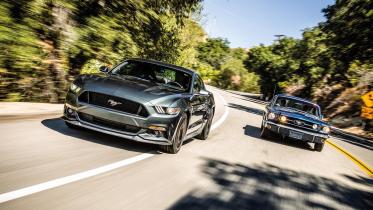 Ford-Mustang-GT-V8-en-289-Fastback.jpg