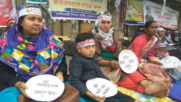 Private primary teachers continue hunger strike 