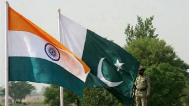 fire exchange between India and Pakistan in Kashmir