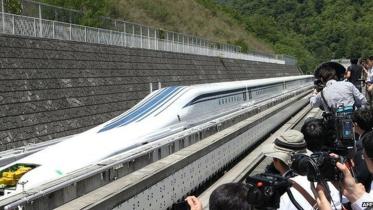 japanese train.jpg