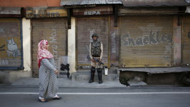 kashmir strike.jpg