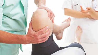 knee injury.jpg