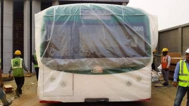 Metro rail mock
