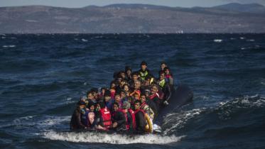 migrants-Greeks.jpg