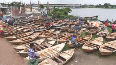 Monsoon Market1.jpg