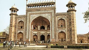 Mughal-Kings.jpg