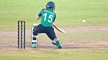 mushfiqur.jpg
