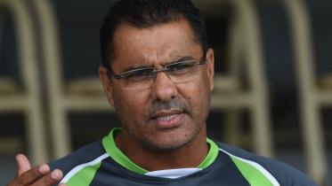 Pakistan-Coach-WEB.jpg