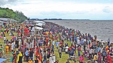 patenga beach.jpg
