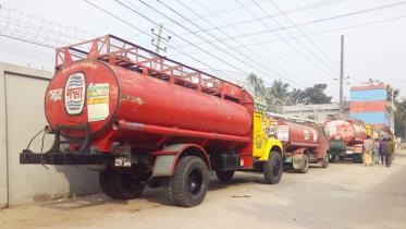 Petrol pump.jpg