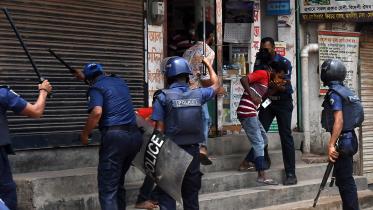 Police-charge.jpg