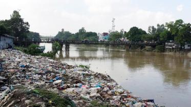 pollutes Khowai.jpg