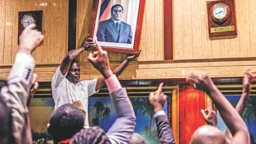 portrait Robert Mugabe.jpg