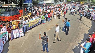 protesting-against-the-attacks-on-religious-minorities.jpg