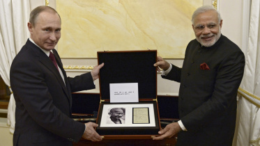putin modi.jpg