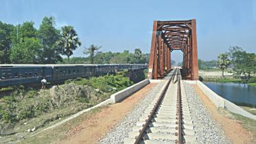 Dhaka-Chattogram high-speed train travel
