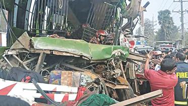 Road crashes four lives.jpg