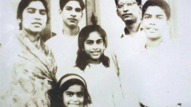 Sara Zaker.jpg