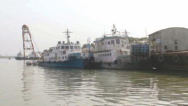 sea trucks.jpg