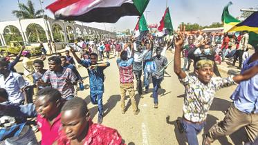 Sudanese demonstrators.jpg