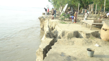 Swelling Jamuna.jpg