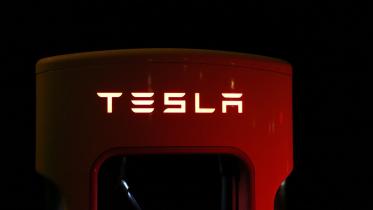 tesla-1724773_1280.jpg