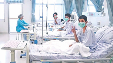 thai boys 1.jpg