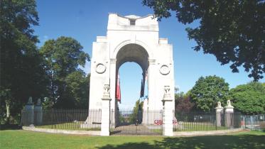 The Arch.jpg
