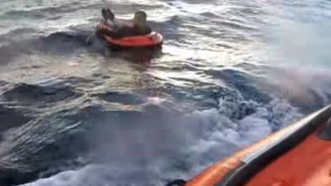 toy-dinghy-web.jpg