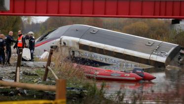 train-derailment.jpg
