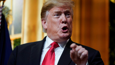 Trump-wb.jpg