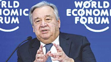 un chief.jpg